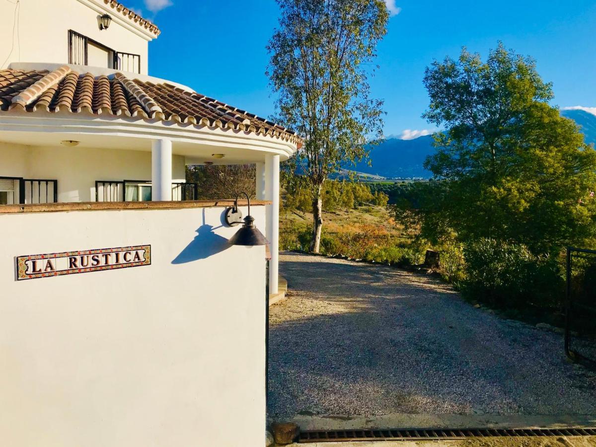 הוילה La Rustica En Vinuela, Piscina Privada מראה חיצוני תמונה