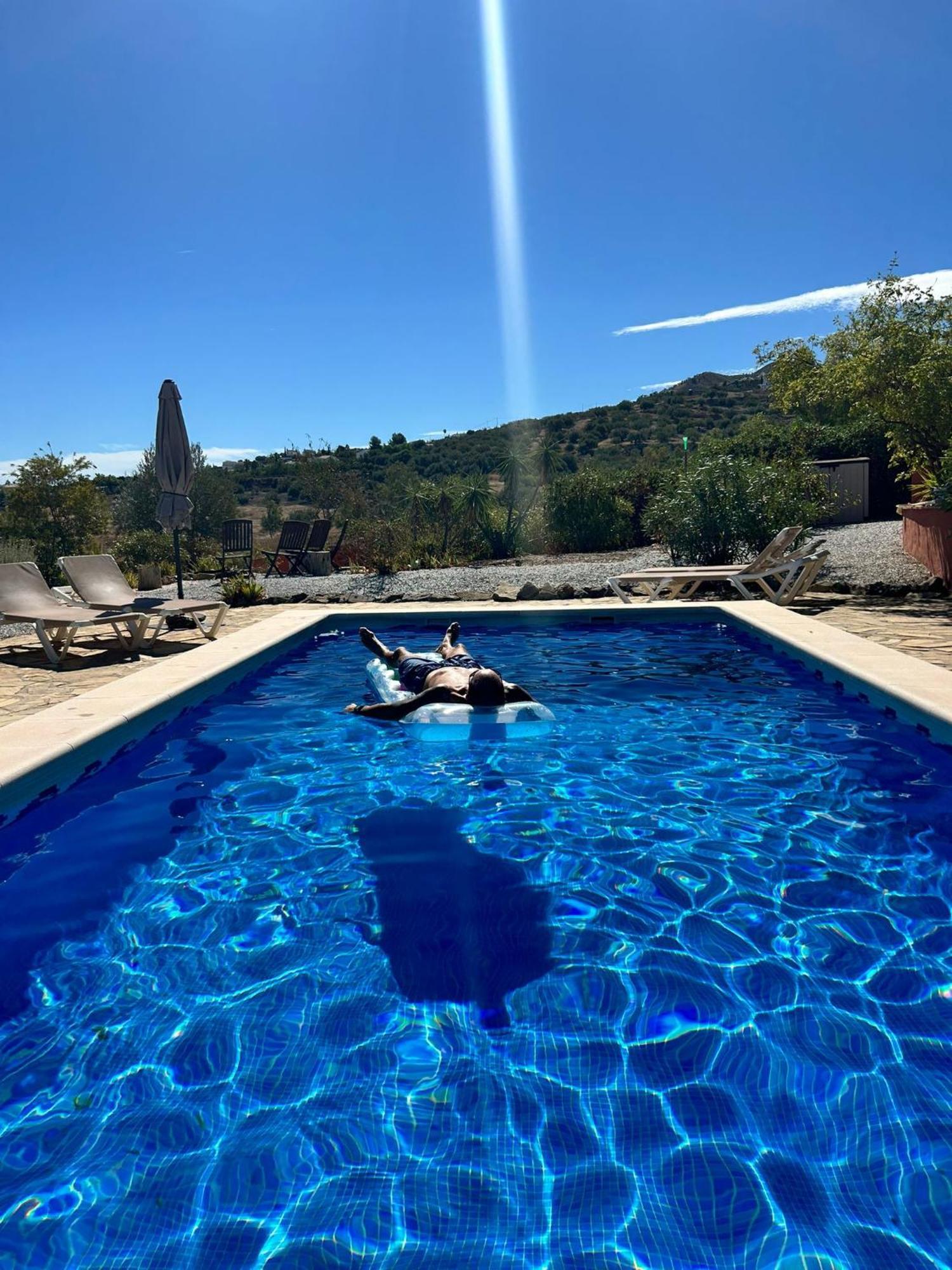הוילה La Rustica En Vinuela, Piscina Privada מראה חיצוני תמונה